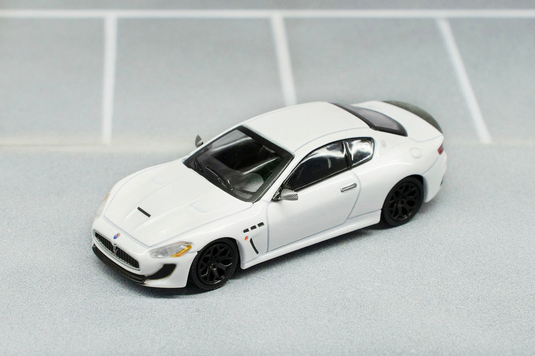 [Preorder] Shadow 1:64 Maserati GT (2 Colours)