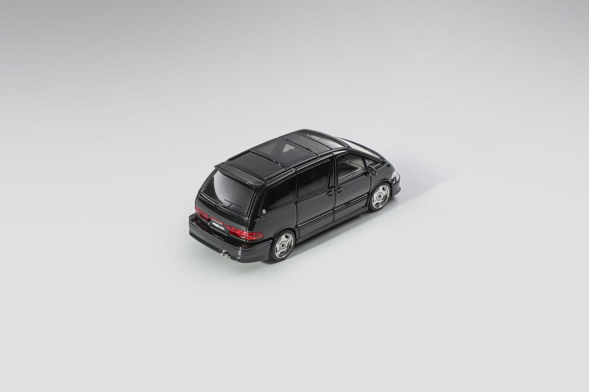 Mortal 1:64 Toyota Previa (2 Colours) – Horizon Diecast