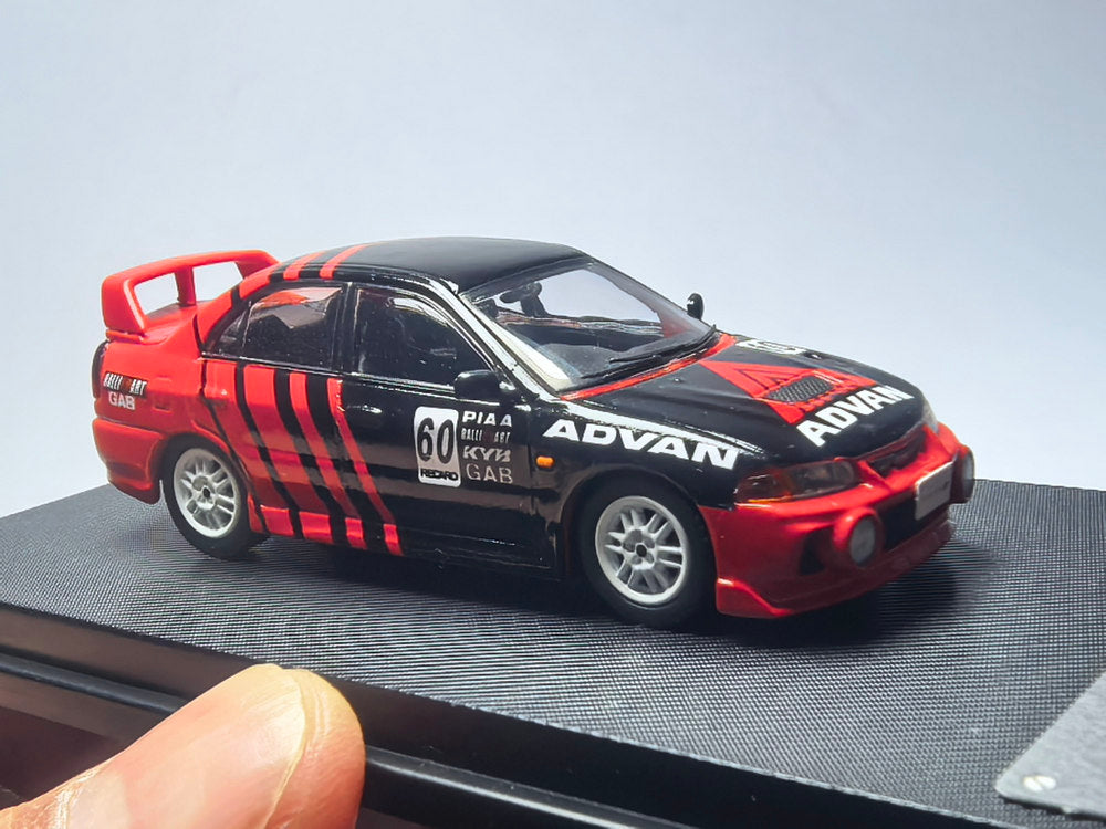 [Preorder] Model Collect 1:64 1996 Mitsubishi Lancer Evolution-IV EVO4 Advan Livery MC640018C