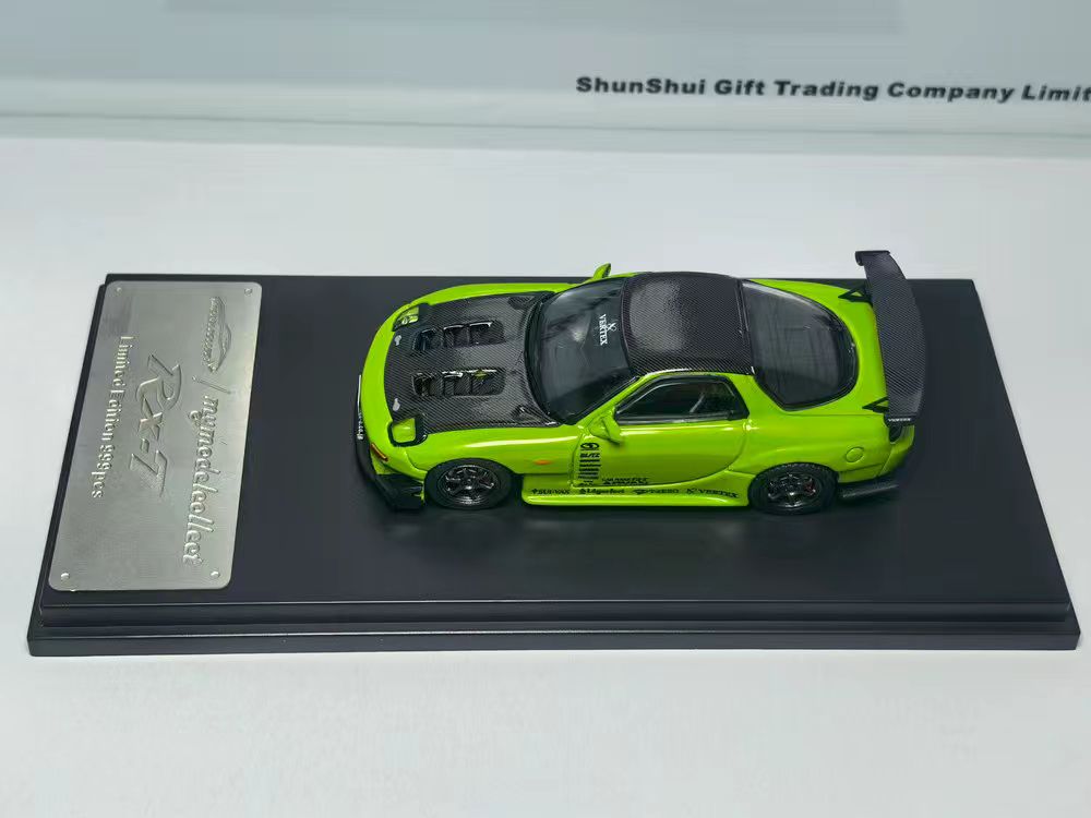 [Preorder] Model Collect 1:64 Mazda RX-7 Vertex Green Livery MC640012I