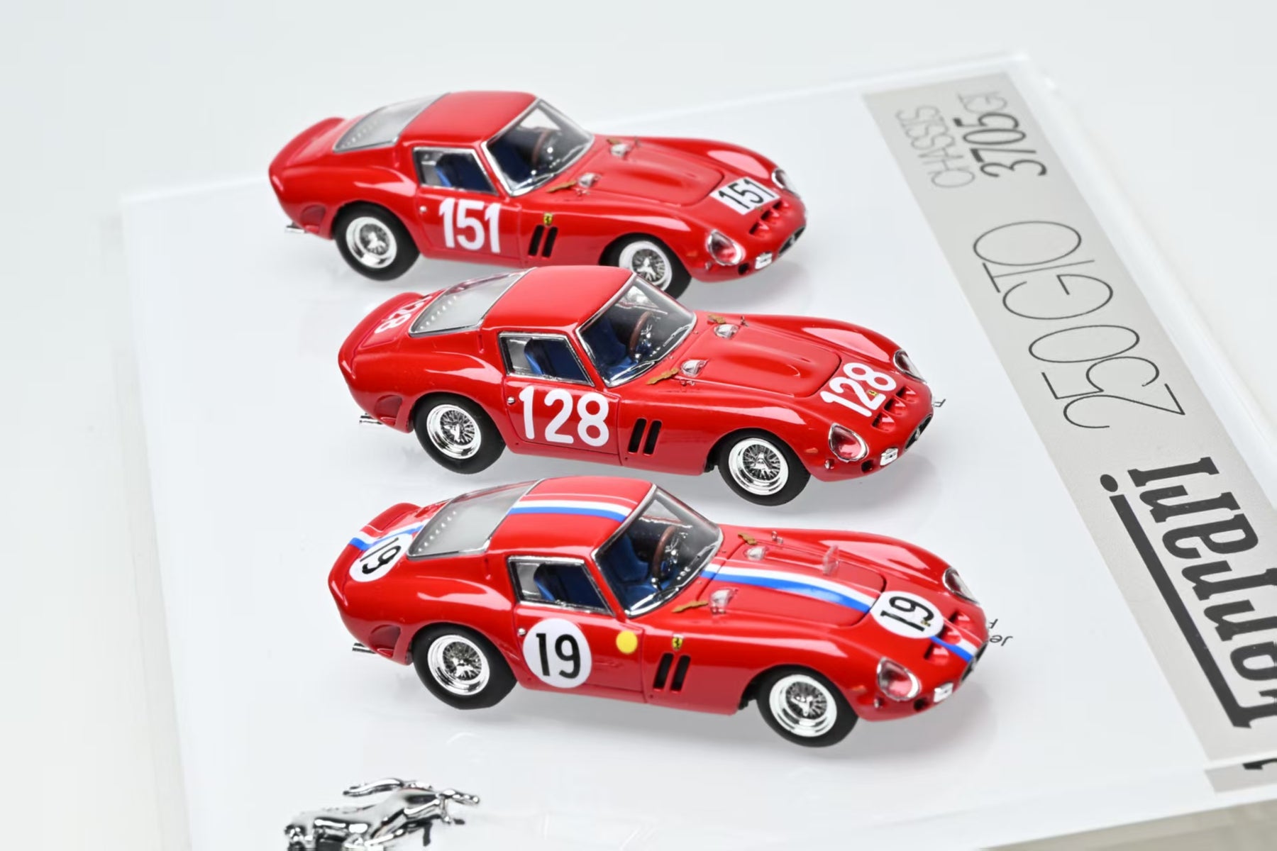 CL クラシックラバー 1/64 フェラーリ 250 GTO Preorder] Classic Lover CL 1:64 Ferrari 250GTO/3705GT Set