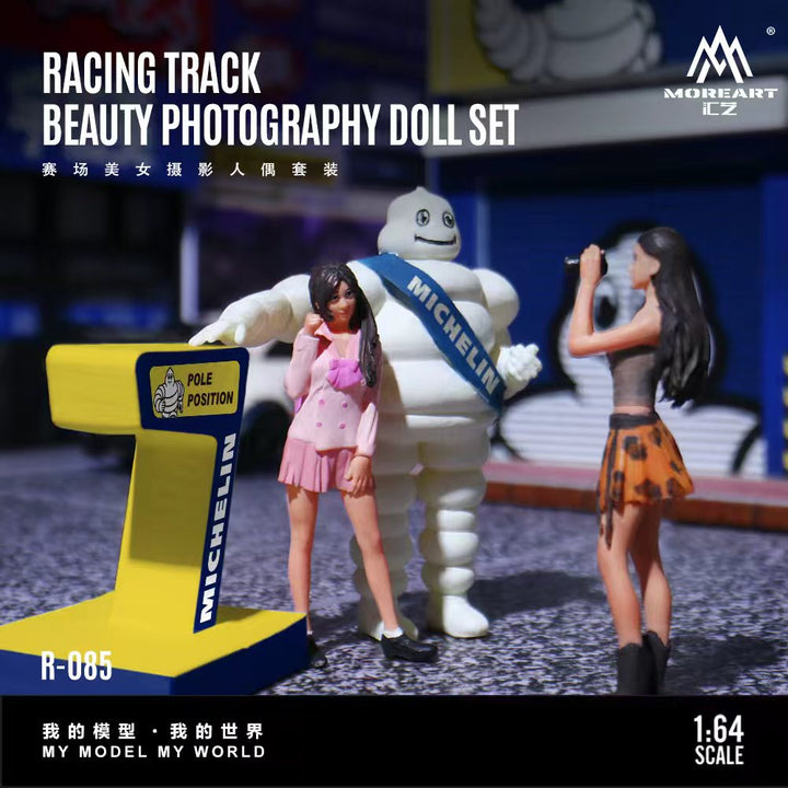 [Preorder] MoreArt 1:64 RACING TRACK BEAUTY PHOTOGRAPHY DOLL SET MO223085