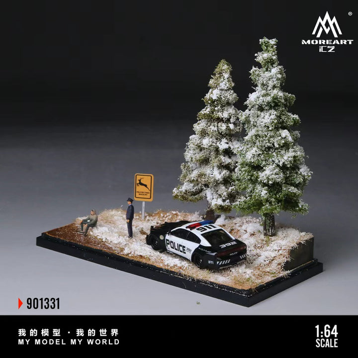 [Preorder] MoreArt 1:64 SCENE OF THE FIRST SNOWFALL IN WINTER FOREST MO901331