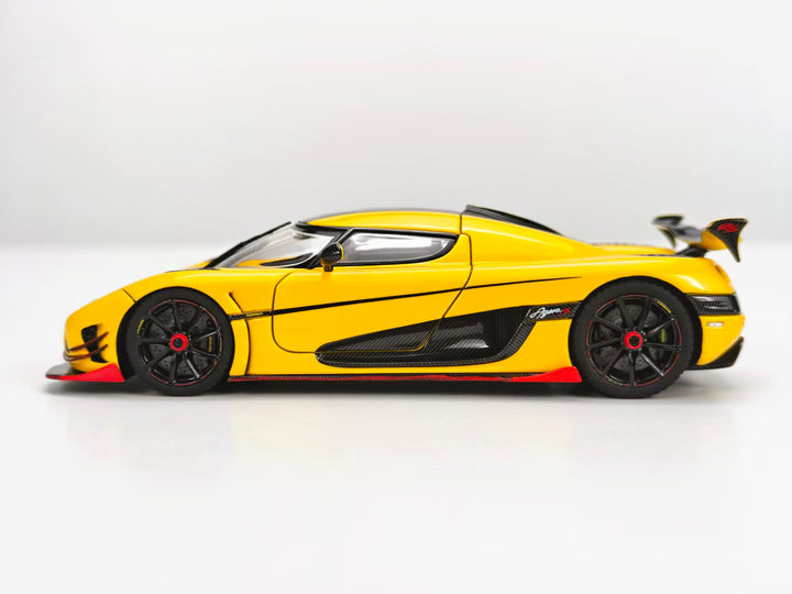 [Preorder] FrontiArt 1:43 Koenigsegg Agera RS ML Rock Yellow