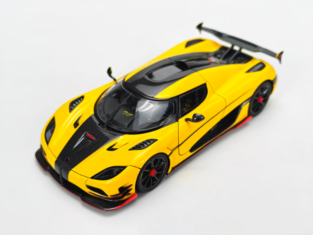 [Preorder] FrontiArt 1:43 Koenigsegg Agera RS ML Rock Yellow
