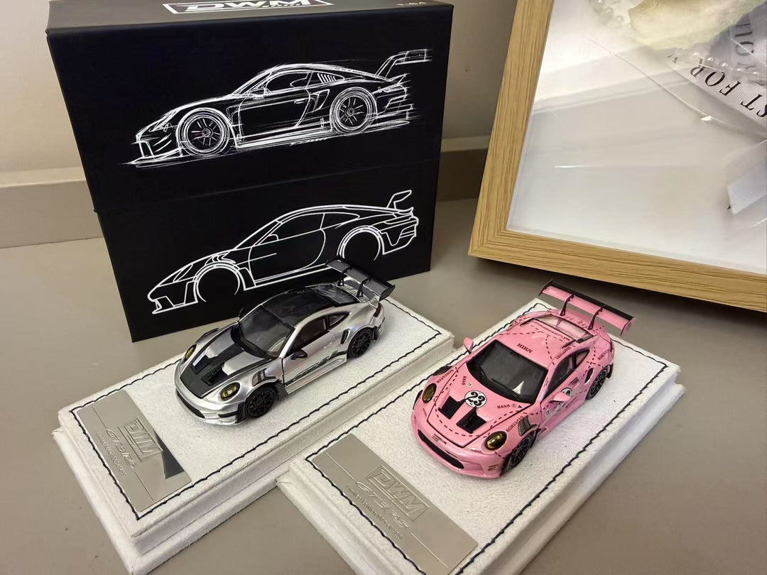 DWM 1:64 Porsche 911 GT3 Fully Open (4 Colours)