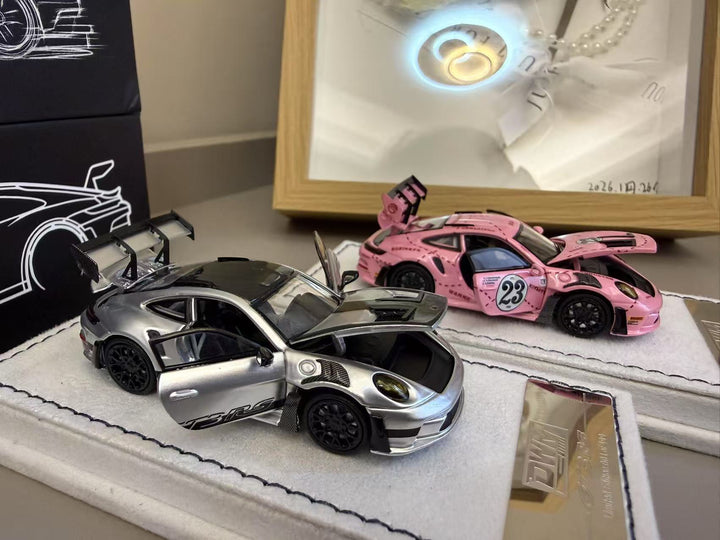DWM 1:64 Porsche 911 GT3 Fully Open (4 Colours)