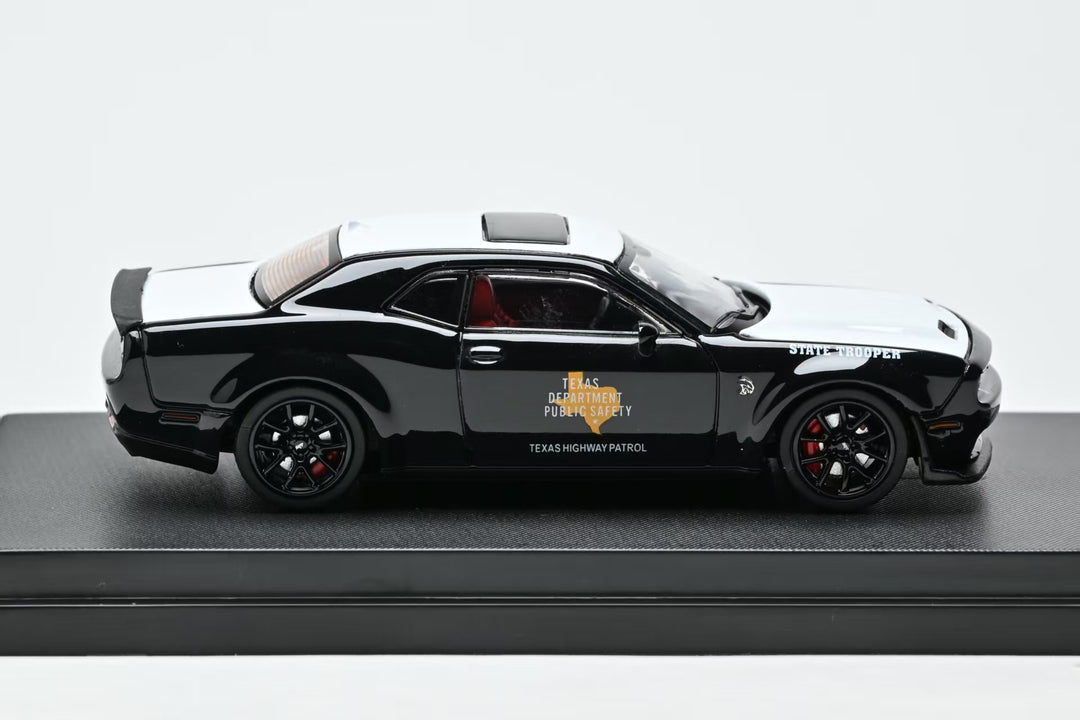 [Preorder] Stance Hunters 1:64 Dodge Challenger Hellcat SRT Hellcat Texas State Trooper Livery