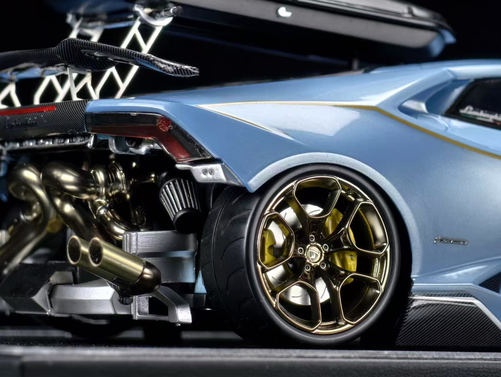 超希少　DESIGN from SCANDINAVIA No. 17 Preorder] MCM 1:18 1962 Lamborghini Cartelfunds LP610-4 Twin-Turbo