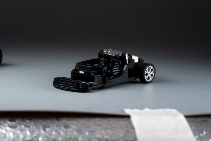 [Preorder] Car's Lounge x Motor Gallery 1:64 Alfa Romeo 4C (5 Colours)