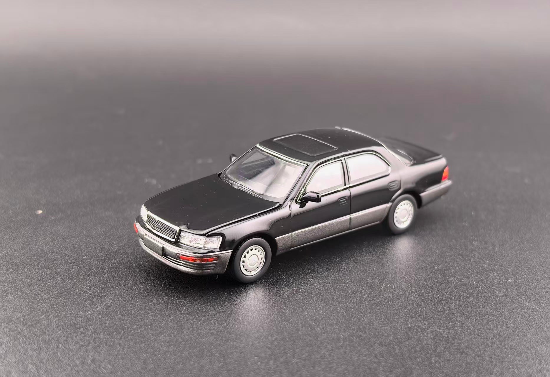 Preorder] Fine works64 1:64 Lexus LS400 (5 Colours) – Horizon Diecast