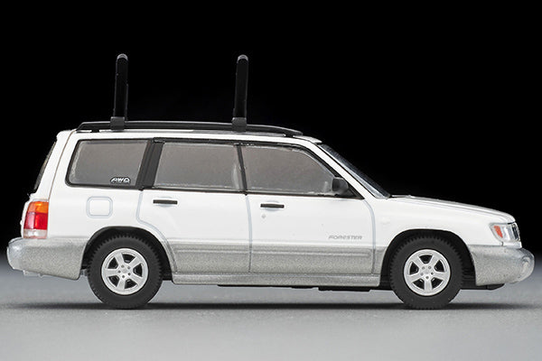 TLVN Tomica Limited Vintage Neo 1:64 SUBARU FORESTER Custom with Kayak, figure LV-N328b