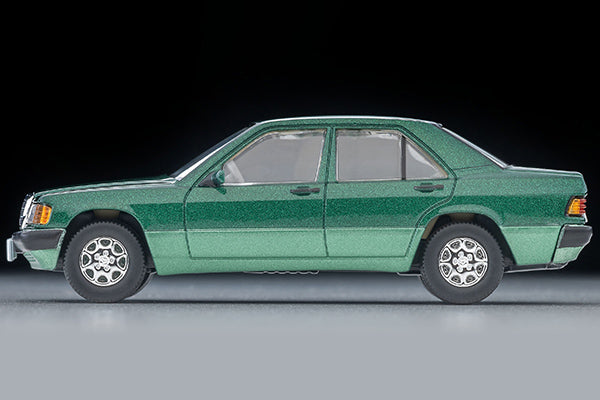 [Preorder] TLVN Tomica Limited Vintage Neo 1:64 1992 Mercedes-Benz 190E (Green) LV-N77d