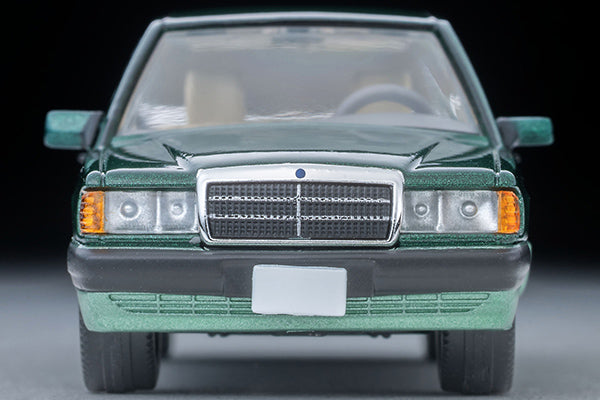[Preorder] TLVN Tomica Limited Vintage Neo 1:64 1992 Mercedes-Benz 190E (Green) LV-N77d