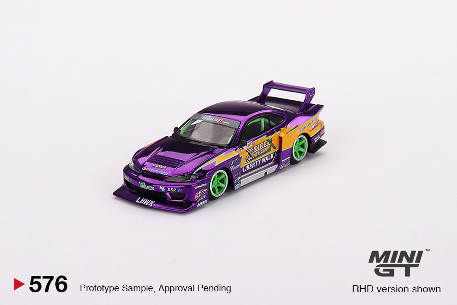 2026 MINI GT 限定カー Nissan S15 SILVIA Mini GT 1:64 Nissan S15 Silvia LB-Super Silhouette #555 2022