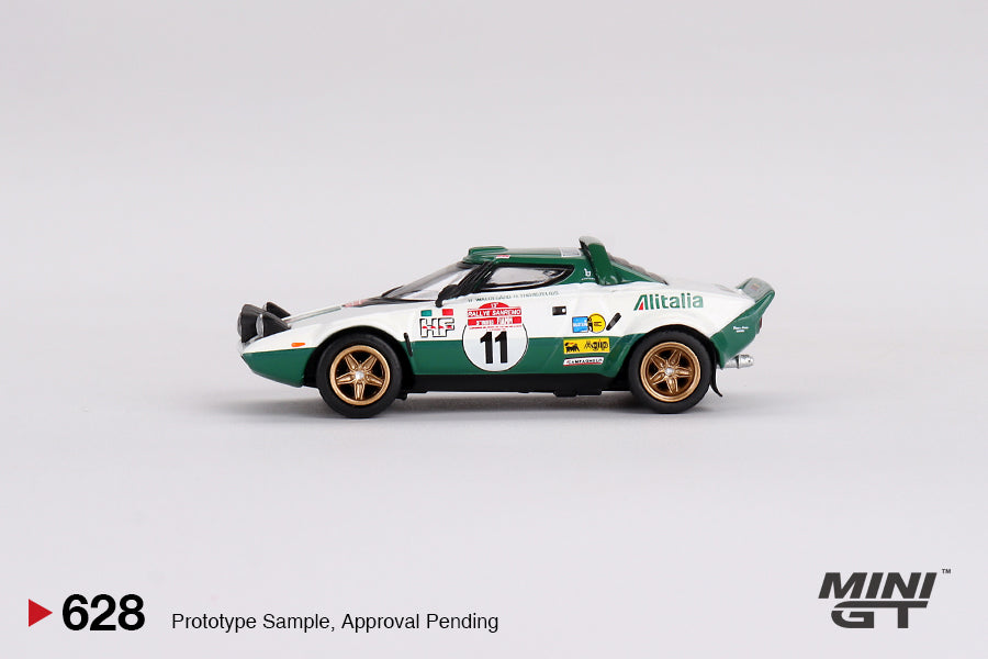 Mini GT 1:64 Lancia Stratos HF 1975 Rally Sanremo Winner #11 MGT00628 side