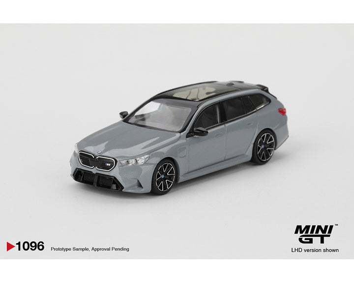 [Preorder] Mini GT 1:64 BMW M5 Touring (G99) – Brooklyn Gray Metallic MGT01096-BL