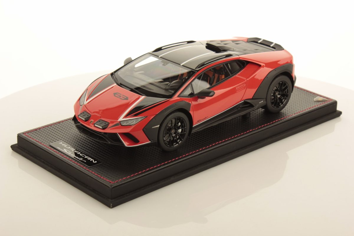MR Collection 1:18 Lamborghini Huracan Sterrato (Arancio Xanto
