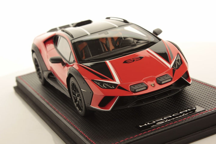 MR Collection 1:18 Lamborghini Huracan Sterrato (Arancio Xanto)