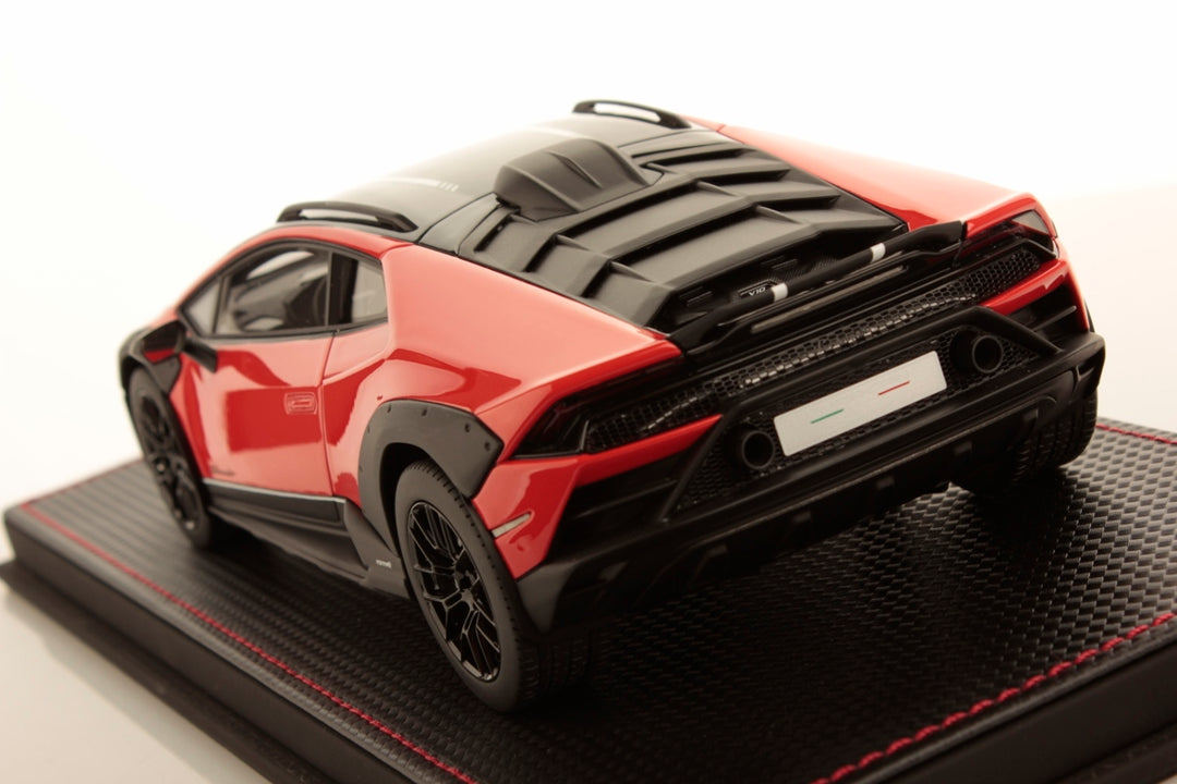 MR Collection 1:18 Lamborghini Huracan Sterrato (Arancio Xanto)