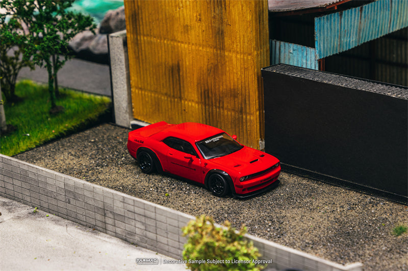 Tarmac Works 1:64 LB-WORKS Dodge Challenger SRT Hellcat Red