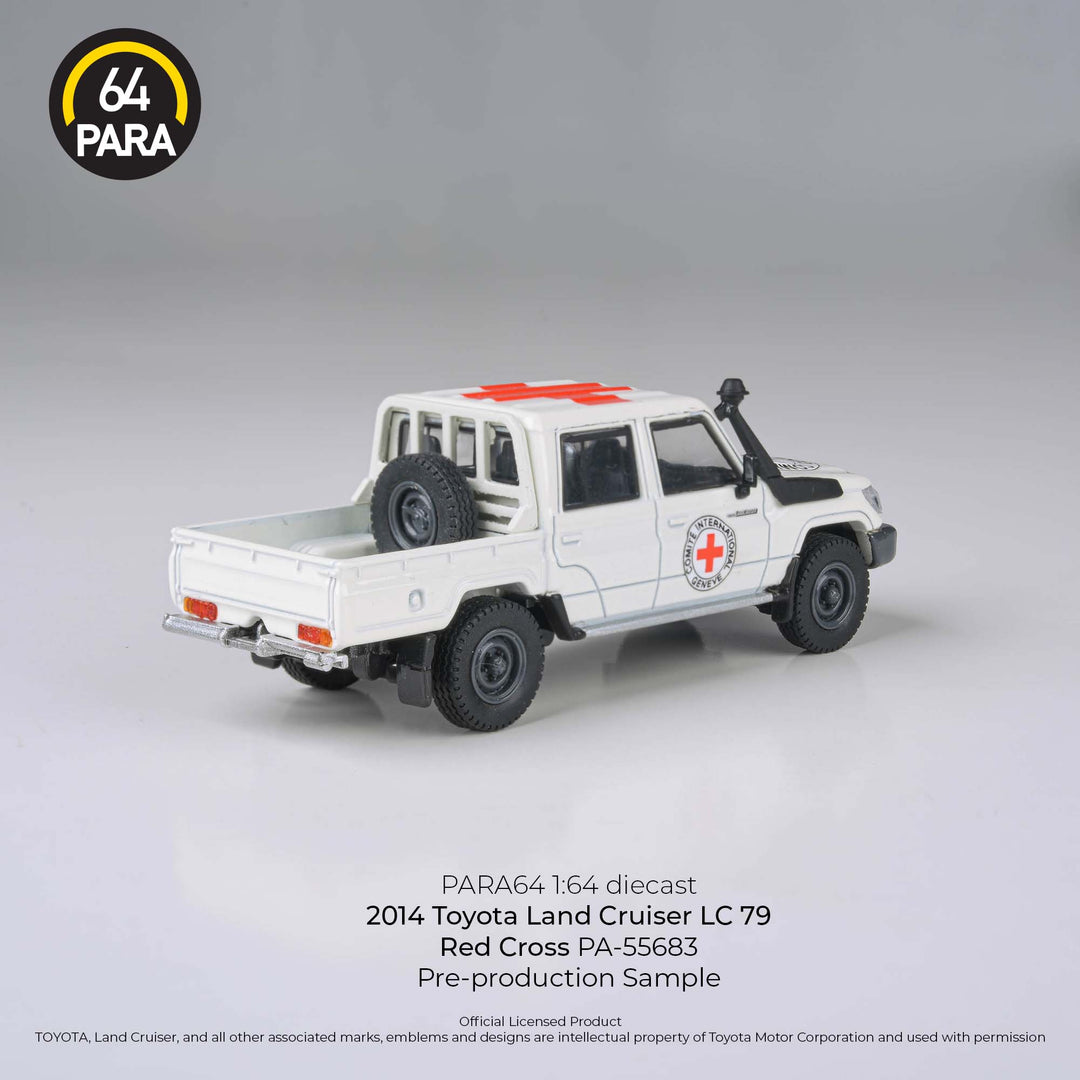 PARA64 1:64 2014 Toyota Land Cruiser Double Cab Pickup LC79 Red Cross LHD