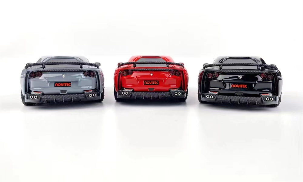 U2 1:64 Novitec Ferrari 812 Superfast Red / Grey / Black