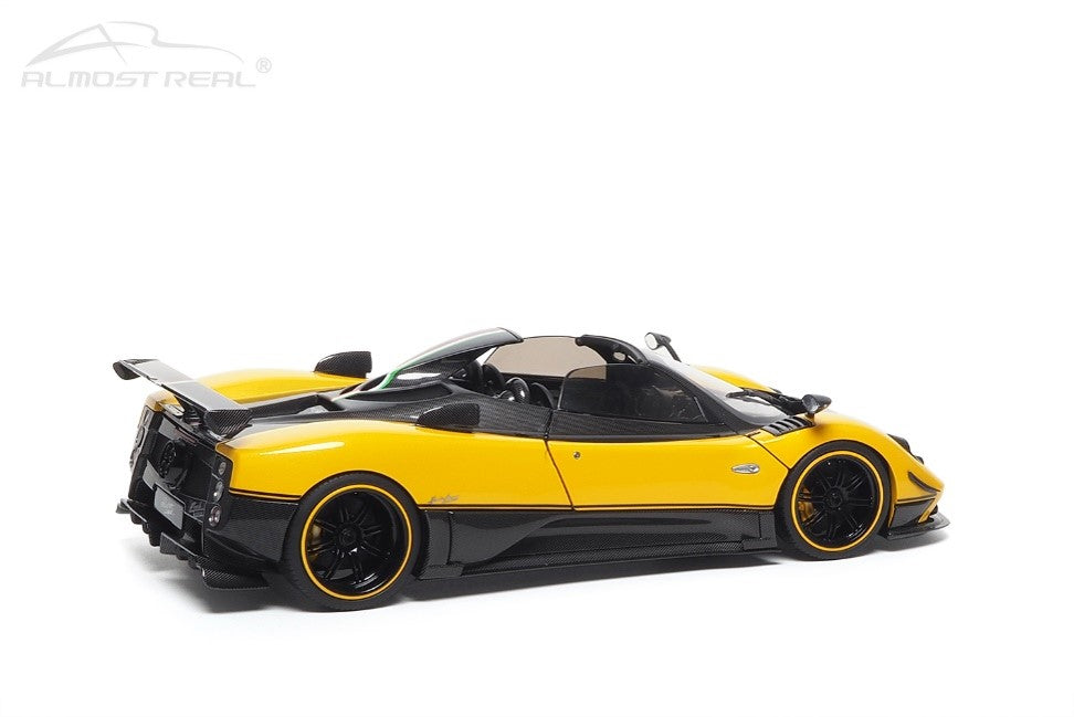 [Preorder] Almost Real 1:18  Pagani Zonda Cinque Roadster - 2009 - Giallo Ginevra 850613001