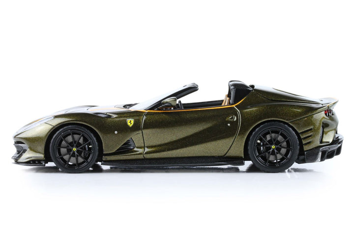 BBR 1/43 Ferrari 812 Competizione A 2023 Verde Zeltweg BBR 1/43 Ferrari 812 Competizione A 2023 Verde Zeltweg