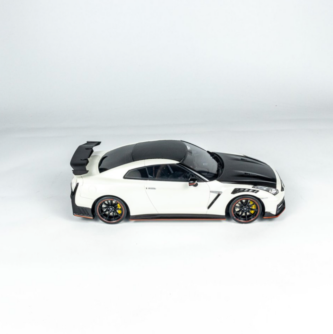 [Preorder] Kyosho 1:18 Nissan GT-R NISMO 2024 Special Edition (WHITE)