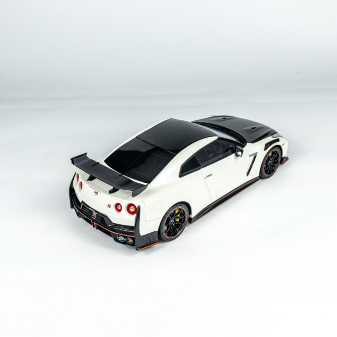 [Preorder] Kyosho 1:18 Nissan GT-R NISMO 2024 Special Edition (WHITE)