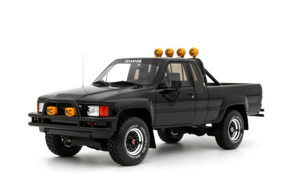 トヨタ ミニカー HILUX ② OttO 1:18 TOYOTA HILUX SR5 GLOSSY BLACK 202 1985 OT481 – Horizon