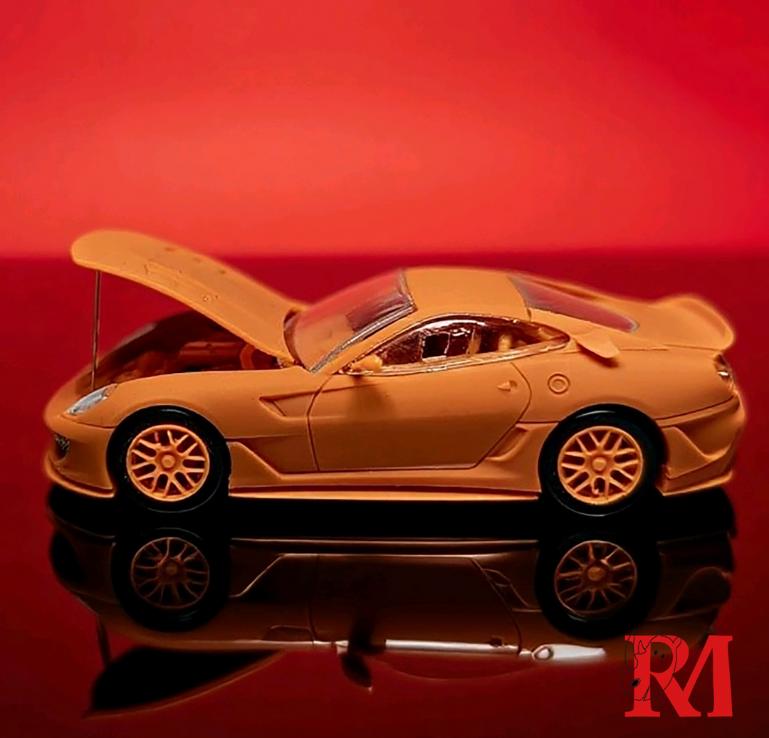 [Preorder] Rhino Model 1:64 Ferrari 599XX - Red