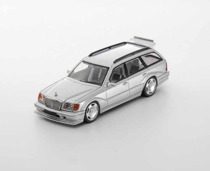 [Preorder] Mortal 1:64 MERCEDES-BENZ S124 T MODEII EVO2 (3 Colours)