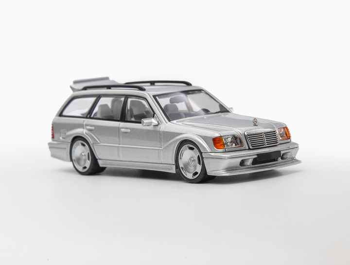 [Preorder] Mortal 1:64 MERCEDES-BENZ S124 T MODEII EVO2 (3 Colours)