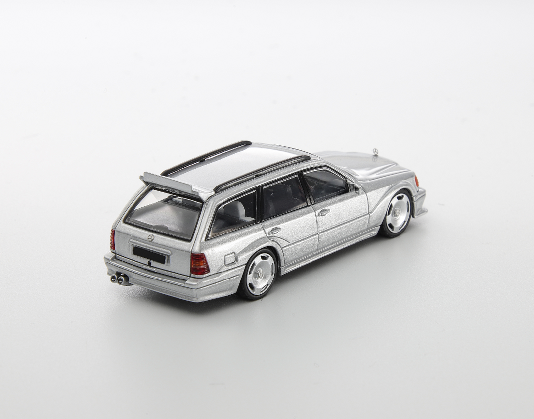 [Preorder] Mortal 1:64 MERCEDES-BENZ S124 T MODEII EVO2 (3 Colours)