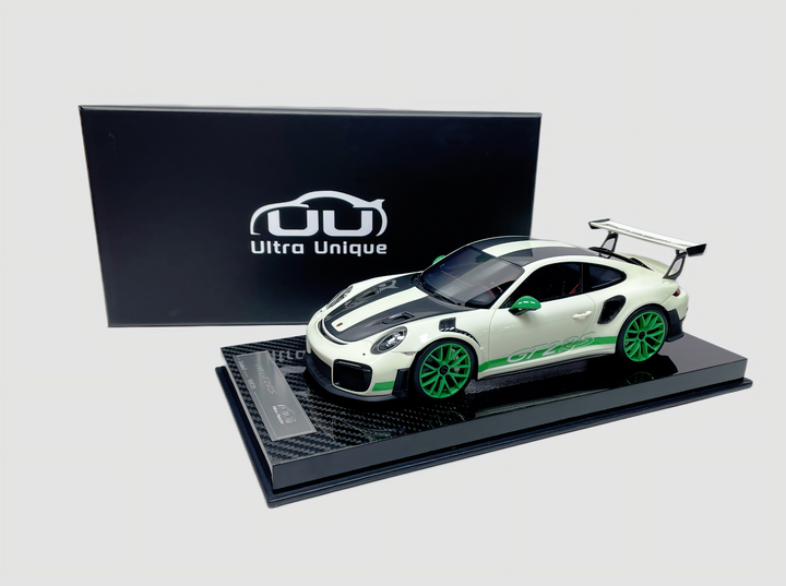 [Preorder] Ultra Unique 1:18 Porsche 911 GT2RS (2 Colours)