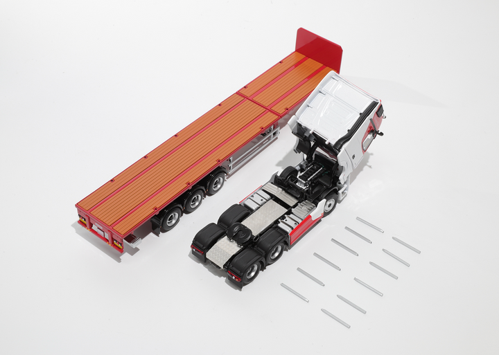[Preorder] GCD 1:64 Mercedes-Benz Actros 3 axle tractor with retractable trailer (3 Colours)
