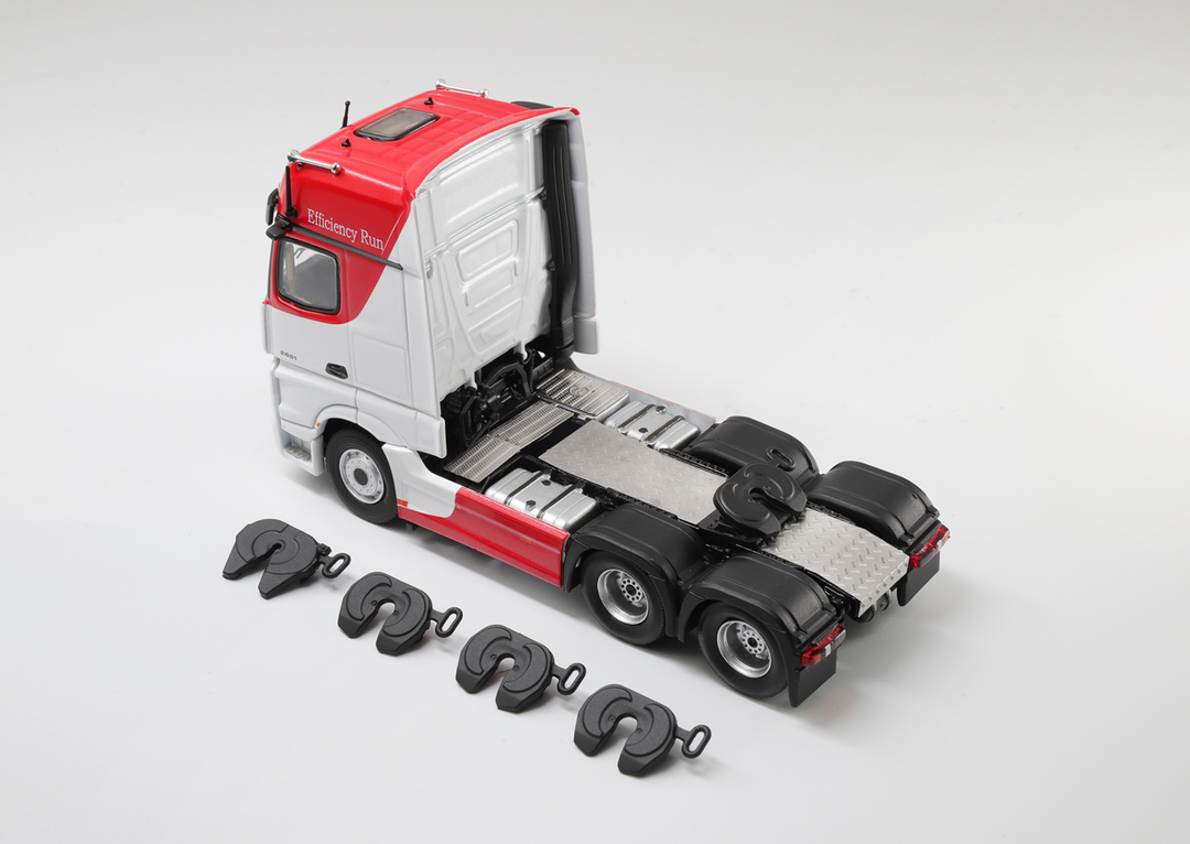 GCD 1:64 Actros rimorchio a due piani argento/nero modello di auto GCD 1:64 Actros rimorchio a due piani argento/nero modello di auto