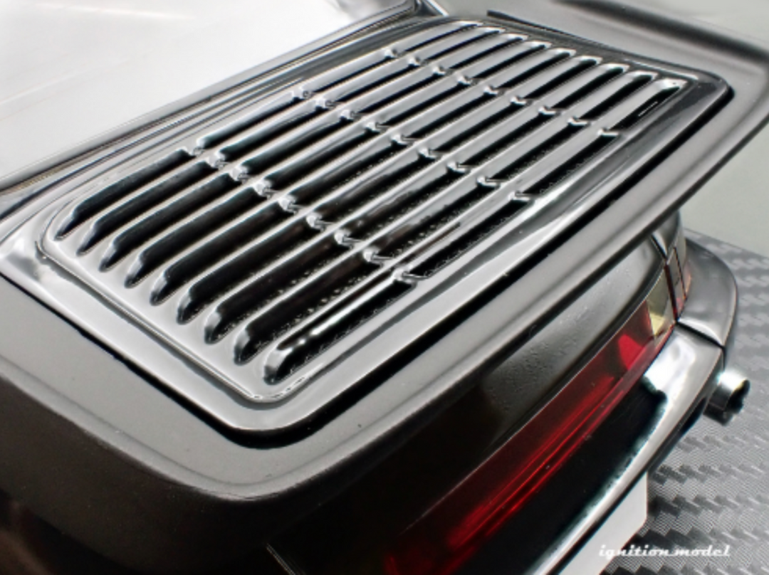 [Preorder] Ignition Model 1:18 Porsche Blackbird (964) Black MIDNIGHT  With Mr. Tatsuya Shima IG3593