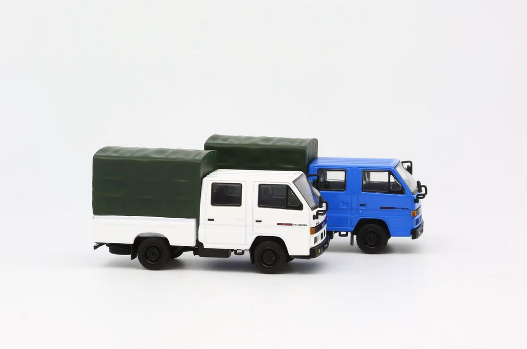 [Preorder] Model One 1:64 Isuzu Covered Truck (2 Colours)