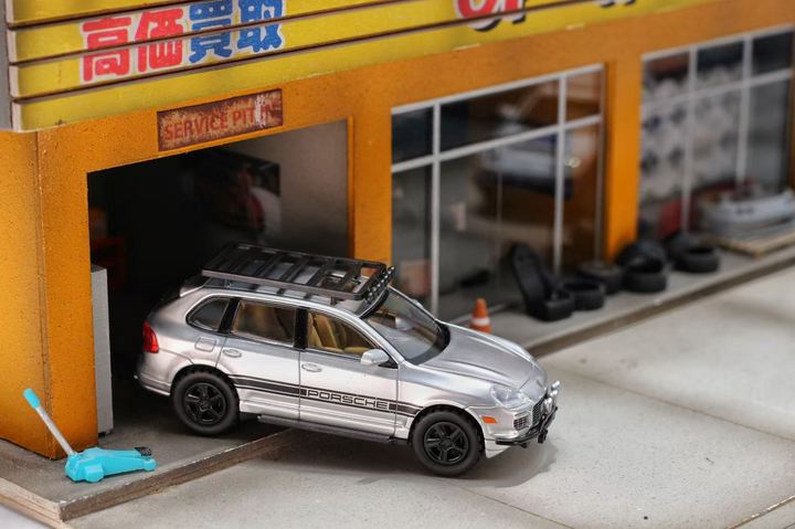 [Preorder] Street Weapon 1:64 Cayenne Turbo S 957 (2 Colours)
