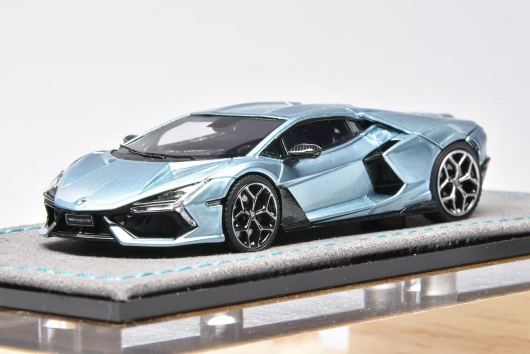 [Preorder] AMA64 1:64 Lamborghini Revuelto LB744 V12 Hybrid Supercar HPEV (3 Colours)