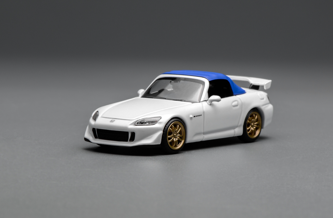 [Preorder] MOTORHELIX 1:64 HONDA S2000 TYPE S PLATINUM WHITE PEARL M65108