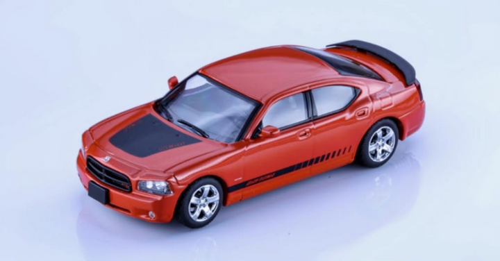 Rollin 1:64 Dodge Charger 08 R/T Dayton Orange