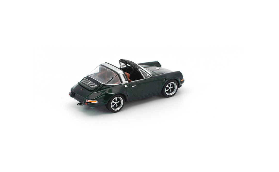 [Preorder] POPRACE 1:64 Porsche SINGER TARGA GREEN PR640068