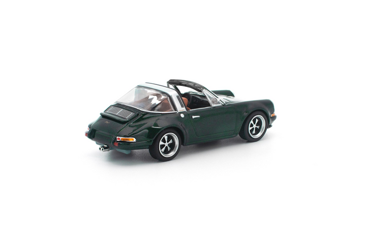 [Preorder] POPRACE 1:64 Porsche SINGER TARGA GREEN PR640068