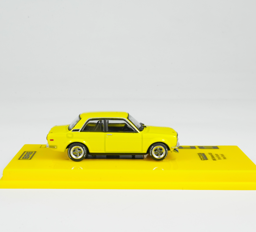 Tarmac Works 1:64 Datsun 510 Brock Buster Peter Brock T64R-052-BB