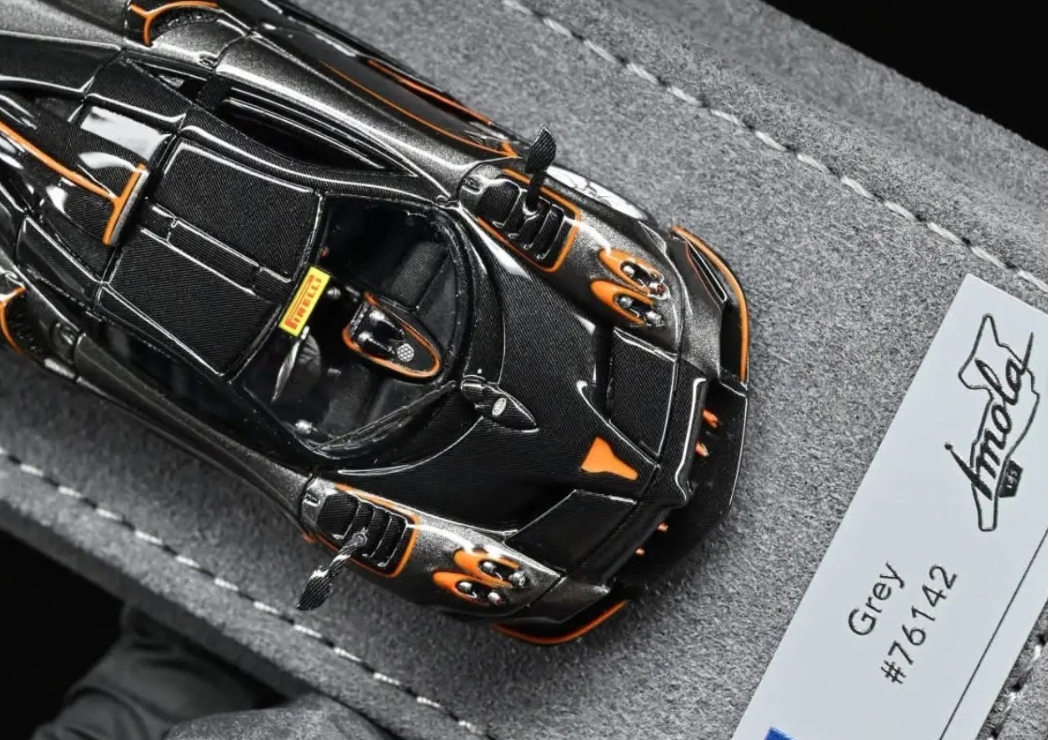 Hermes Collection 1:64 Pagani Imola (6 Colours)
