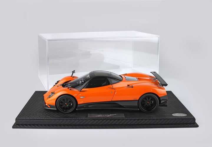 [Preorder] BBR 1:18 Pagani Zonda F (2 Colors) 850410021DIE/ 850409021DIE